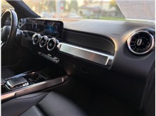 Vehicle Thumb #28