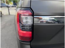 Vehicle Thumb #9