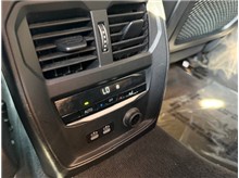 Vehicle Thumb #17