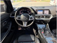 Vehicle Thumb #25