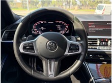Vehicle Thumb #26