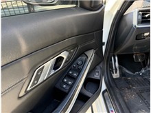 Vehicle Thumb #29