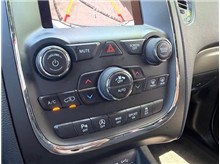Vehicle Thumb #29