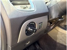 Vehicle Thumb #32