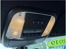 Vehicle Thumb #18