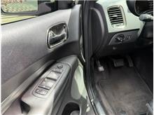 Vehicle Thumb #27