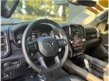 Vehicle Thumb #21