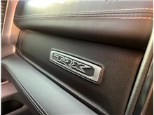 Vehicle Thumb #34
