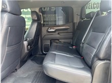 Vehicle Thumb #24