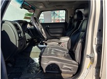 Vehicle Thumb #15