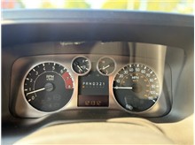 Vehicle Thumb #22