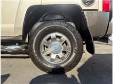 Vehicle Thumb #31
