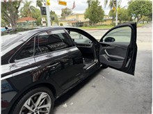 Vehicle Thumb #20
