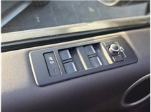 Vehicle Thumb #35