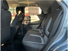 Vehicle Thumb #21