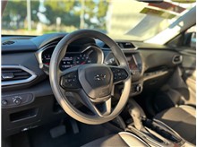 Vehicle Thumb #24