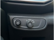 Vehicle Thumb #35