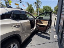 Vehicle Thumb #19