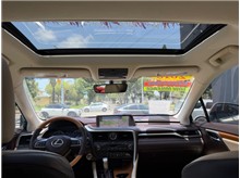 Vehicle Thumb #35