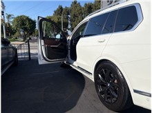 Vehicle Thumb #12