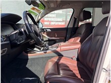Vehicle Thumb #22