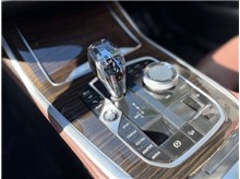 Vehicle Thumb #30