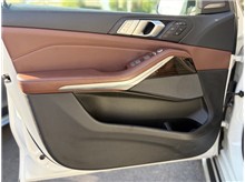 Vehicle Thumb #35