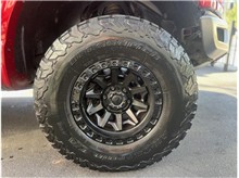 Vehicle Thumb #12