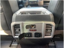 Vehicle Thumb #36