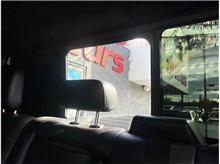 Vehicle Thumb #38