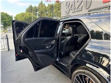 Vehicle Thumb #9