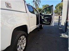 Vehicle Thumb #14