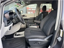 Vehicle Thumb #12