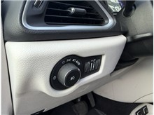 Vehicle Thumb #30