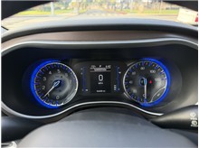 Vehicle Thumb #40