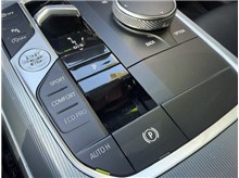 Vehicle Thumb #32