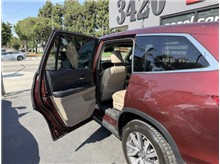 Vehicle Thumb #15