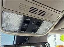 Vehicle Thumb #36