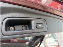 Vehicle Thumb #38