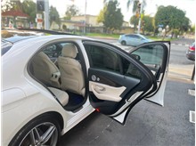 Vehicle Thumb #14