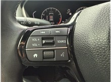 Vehicle Thumb #21