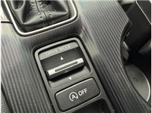 Vehicle Thumb #23