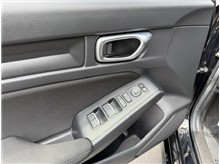 Vehicle Thumb #29