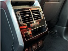 Vehicle Thumb #31