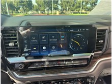 Vehicle Thumb #16