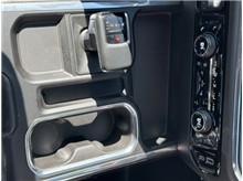 Vehicle Thumb #40