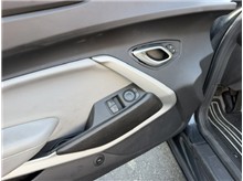 Vehicle Thumb #21