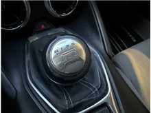 Vehicle Thumb #24