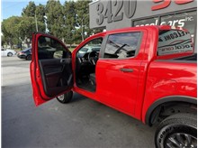 Vehicle Thumb #16