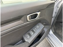 Vehicle Thumb #15